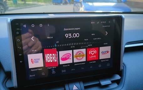Toyota RAV4, 2020 год, 2 900 000 рублей, 8 фотография