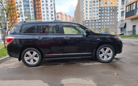 Toyota Highlander III, 2012 год, 2 150 000 рублей, 8 фотография