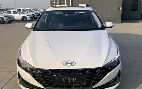 Hyundai Elantra, 2022 год, 1 320 000 рублей, 2 фотография