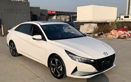 Hyundai Elantra, 2022 год, 1 320 000 рублей, 3 фотография