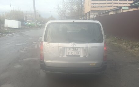 Toyota Succeed I рестайлинг, 2003 год, 275 000 рублей, 4 фотография