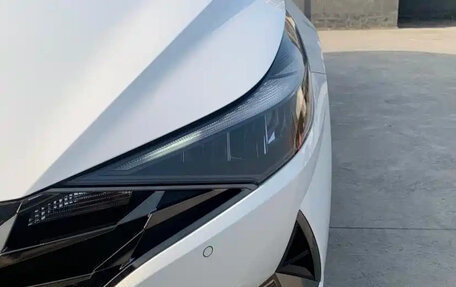 Hyundai Elantra, 2022 год, 1 320 000 рублей, 4 фотография