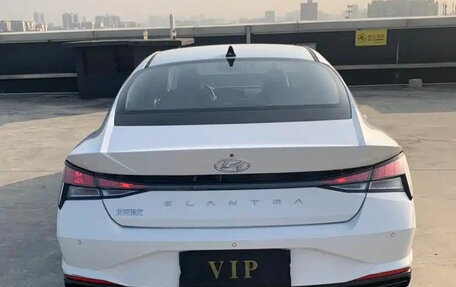 Hyundai Elantra, 2022 год, 1 320 000 рублей, 17 фотография