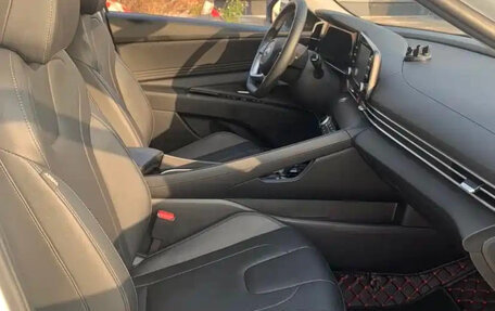 Hyundai Elantra, 2022 год, 1 320 000 рублей, 11 фотография