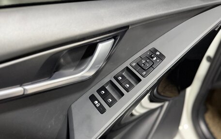 KIA Niro, 2022 год, 2 100 000 рублей, 24 фотография