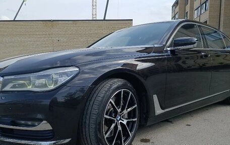 BMW 7 серия, 2016 год, 3 350 000 рублей, 1 фотография