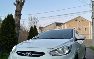Hyundai Solaris II рестайлинг, 2011 год, 740 000 рублей, 1 фотография