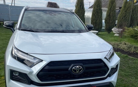 Toyota RAV4, 2024 год, 4 200 000 рублей, 1 фотография