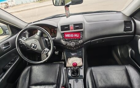 Honda Accord VII рестайлинг, 2005 год, 850 000 рублей, 10 фотография