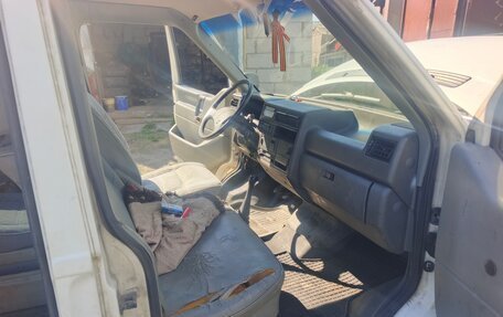 Volkswagen Transporter T4, 1993 год, 650 000 рублей, 7 фотография