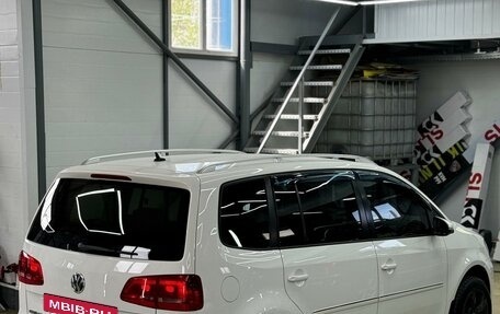 Volkswagen Touran III, 2012 год, 1 150 000 рублей, 3 фотография