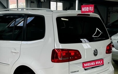Volkswagen Touran III, 2012 год, 1 150 000 рублей, 6 фотография