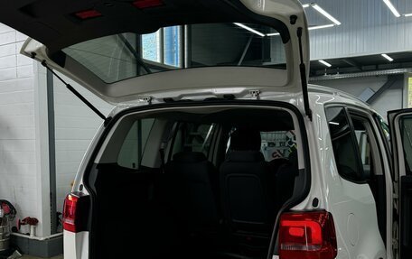 Volkswagen Touran III, 2012 год, 1 150 000 рублей, 9 фотография