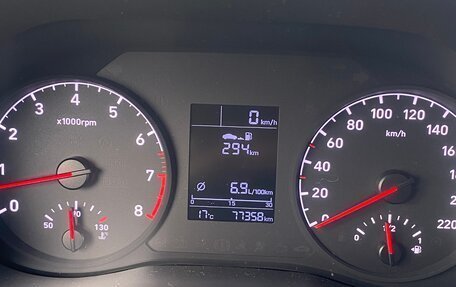 Hyundai Solaris II рестайлинг, 2017 год, 1 300 000 рублей, 6 фотография