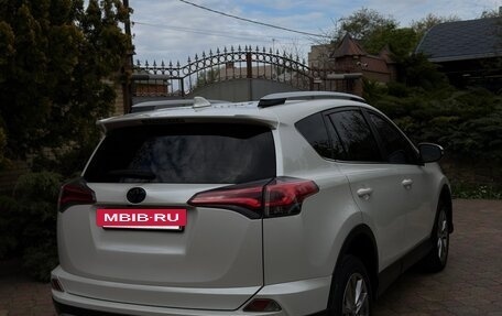 Toyota RAV4, 2016 год, 2 800 000 рублей, 3 фотография