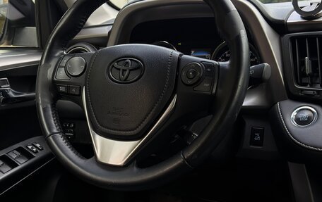 Toyota RAV4, 2016 год, 2 800 000 рублей, 8 фотография