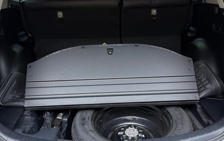 Toyota RAV4, 2016 год, 2 800 000 рублей, 16 фотография