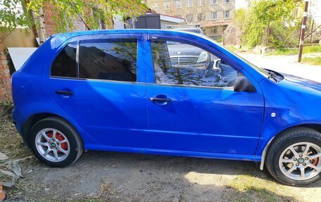 Skoda Fabia I, 2001 год, 400 000 рублей, 2 фотография