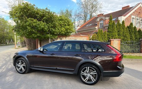 Volvo V90 Cross Country I рестайлинг, 2017 год, 2 799 000 рублей, 2 фотография