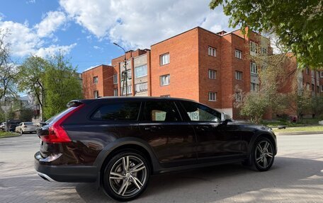 Volvo V90 Cross Country I рестайлинг, 2017 год, 2 799 000 рублей, 12 фотография