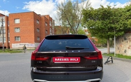 Volvo V90 Cross Country I рестайлинг, 2017 год, 2 799 000 рублей, 4 фотография