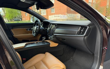 Volvo V90 Cross Country I рестайлинг, 2017 год, 2 799 000 рублей, 23 фотография