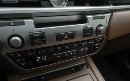 Lexus ES VII, 2017 год, 2 245 000 рублей, 17 фотография