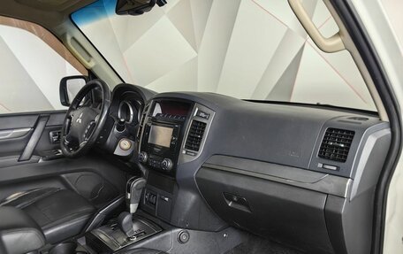 Mitsubishi Pajero IV, 2014 год, 1 550 000 рублей, 13 фотография