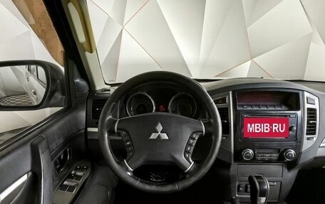 Mitsubishi Pajero IV, 2014 год, 1 550 000 рублей, 20 фотография