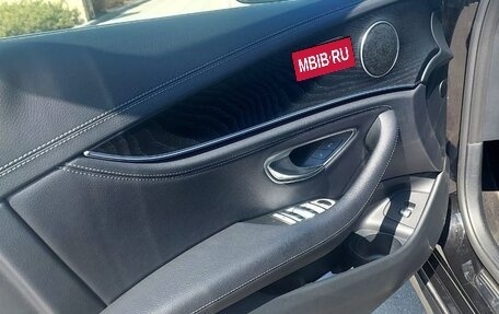 Mercedes-Benz E-Класс, 2022 год, 5 950 000 рублей, 16 фотография