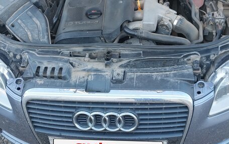 Audi A4, 2005 год, 900 000 рублей, 10 фотография