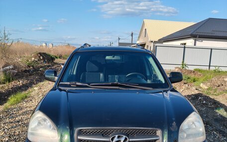 Hyundai Tucson III, 2006 год, 900 000 рублей, 3 фотография
