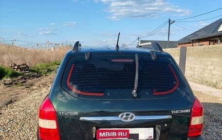 Hyundai Tucson III, 2006 год, 900 000 рублей, 4 фотография