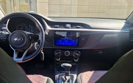 KIA Rio IV, 2020 год, 1 750 000 рублей, 8 фотография