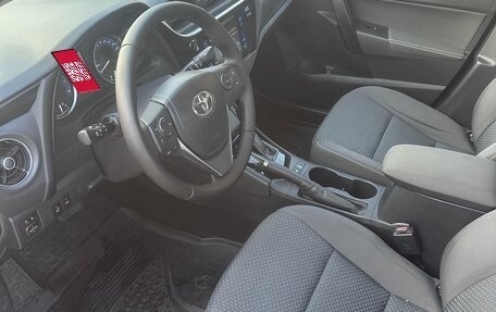 Toyota Corolla, 2016 год, 1 679 000 рублей, 10 фотография