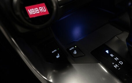 Lexus LX, 2024 год, 15 000 000 рублей, 18 фотография