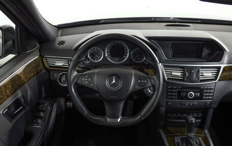 Mercedes-Benz E-Класс, 2010 год, 1 399 000 рублей, 11 фотография