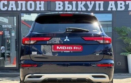 Mitsubishi Outlander, 2022 год, 3 510 000 рублей, 10 фотография
