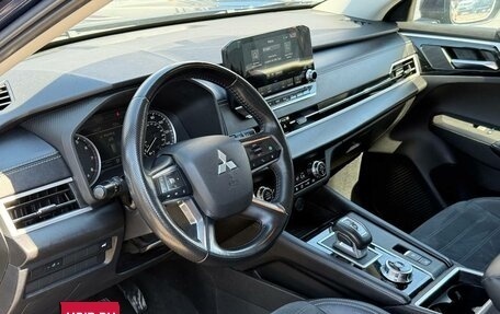 Mitsubishi Outlander, 2022 год, 3 510 000 рублей, 24 фотография