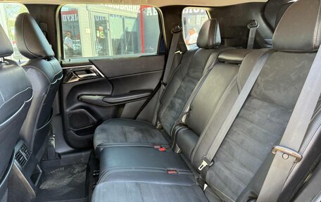 Mitsubishi Outlander, 2022 год, 3 510 000 рублей, 26 фотография