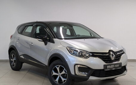 Renault Kaptur I рестайлинг, 2021 год, 1 750 000 рублей, 3 фотография