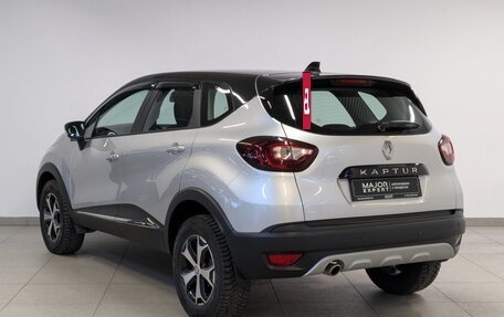 Renault Kaptur I рестайлинг, 2021 год, 1 750 000 рублей, 7 фотография