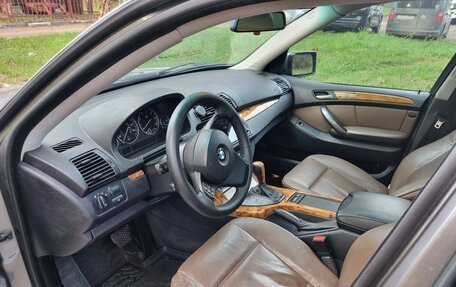 BMW X5, 2004 год, 1 800 000 рублей, 9 фотография