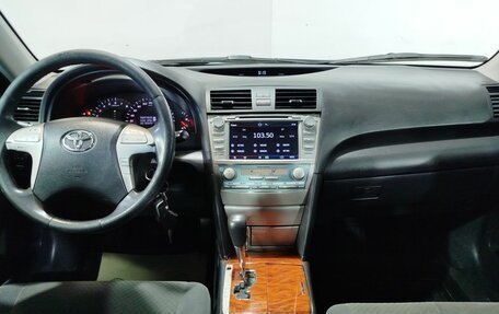 Toyota Camry, 2008 год, 1 199 000 рублей, 12 фотография