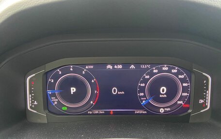 Volkswagen Atlas I, 2023 год, 4 800 000 рублей, 8 фотография