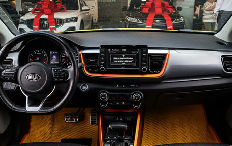 KIA Stonic, 2018 год, 1 620 000 рублей, 9 фотография