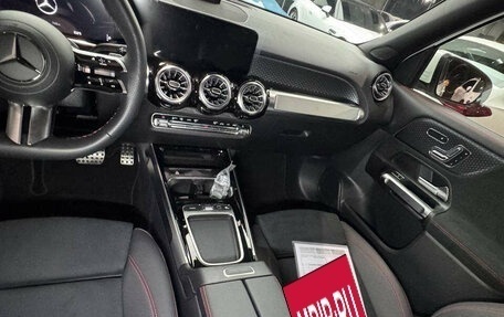 Mercedes-Benz GLB, 2025 год, 6 900 000 рублей, 4 фотография