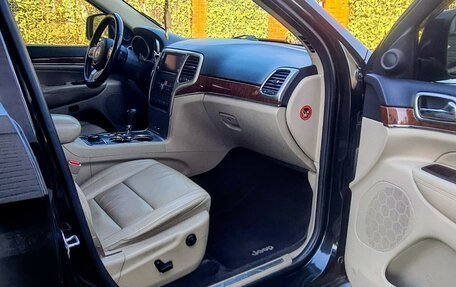 Jeep Grand Cherokee, 2010 год, 1 750 000 рублей, 10 фотография