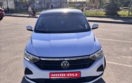 Volkswagen Polo VI (EU Market), 2021 год, 1 400 000 рублей, 1 фотография