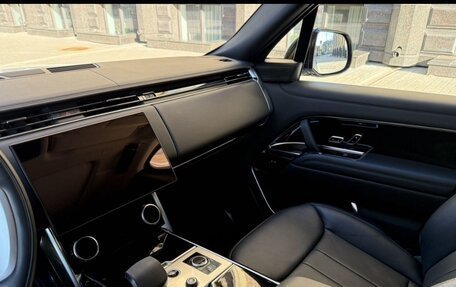 Land Rover Range Rover IV рестайлинг, 2023 год, 14 990 000 рублей, 19 фотография